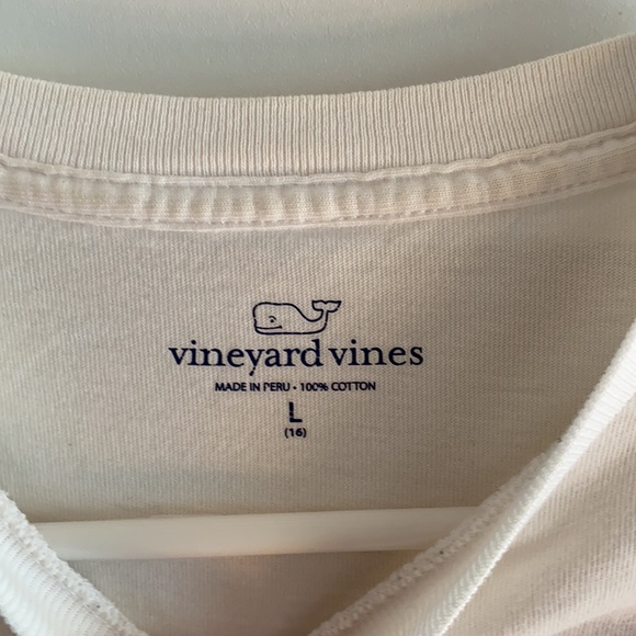 Boys large Vineyard Vines Short sleeve T shirt. - Picture 3 of 4